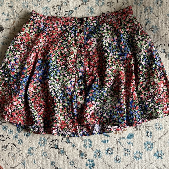 2 Urban Outfitters Mini Skirts - Picture 7 of 11